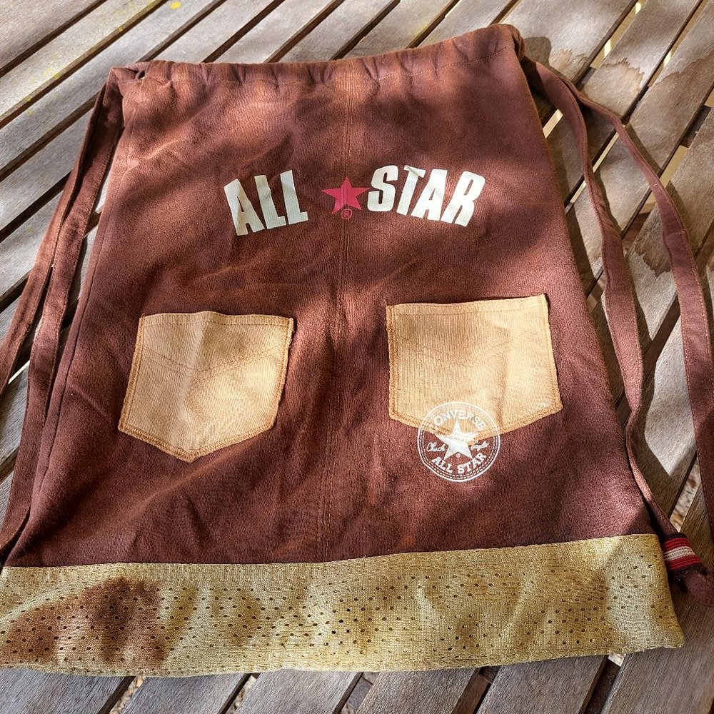 Tan and brown string bag